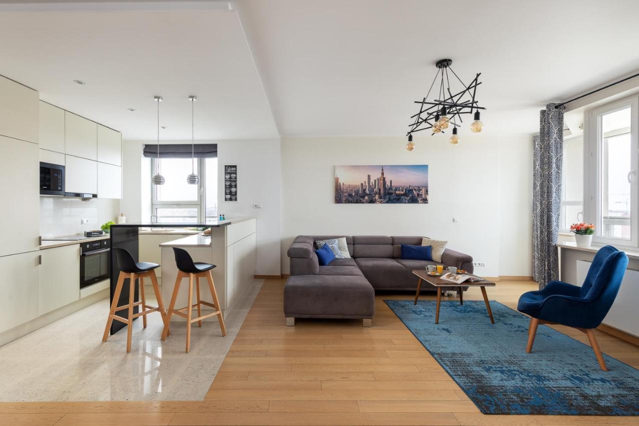 Apartment Slominskiego 5 II With Balcony By Noclegi Renters Varşova Dış mekan fotoğraf